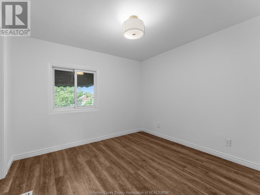 Photo 14 of 1133 Moy Avenue, Windsor ON