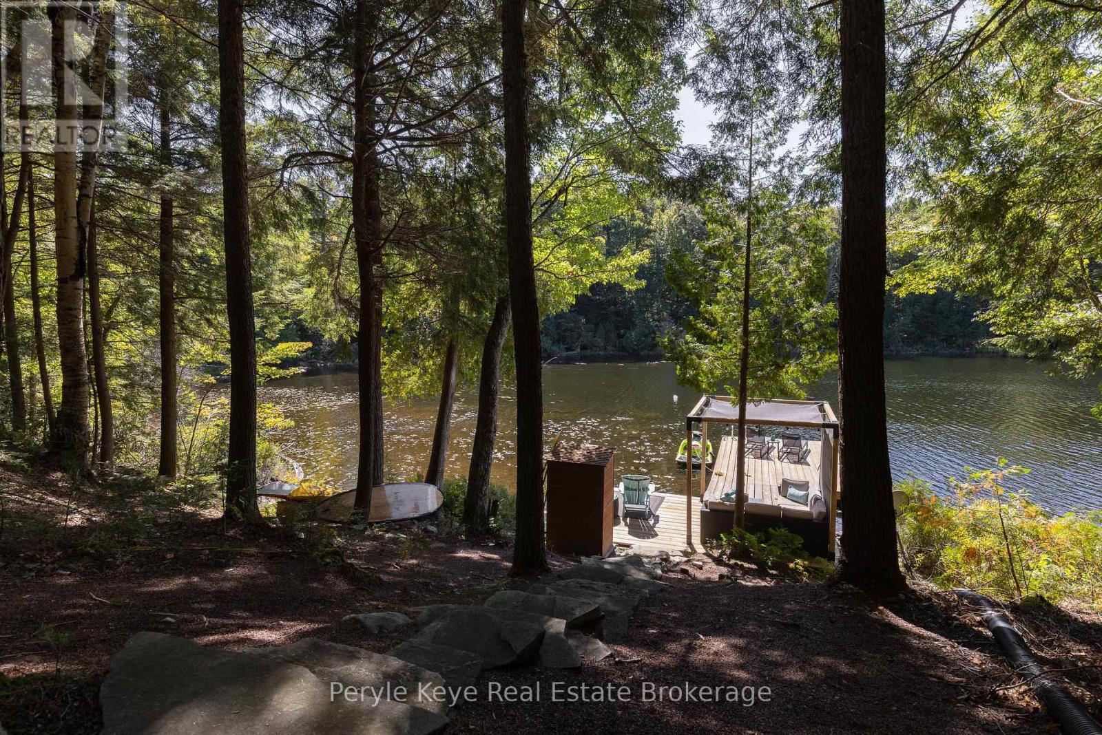 Photo 6 of 1 1387 Oxbow Lake Road, Lake Of Bays ON