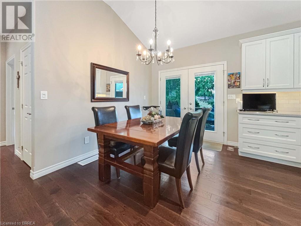 Photo 10 of 2 Kitson Street, Mount Pleasant ON