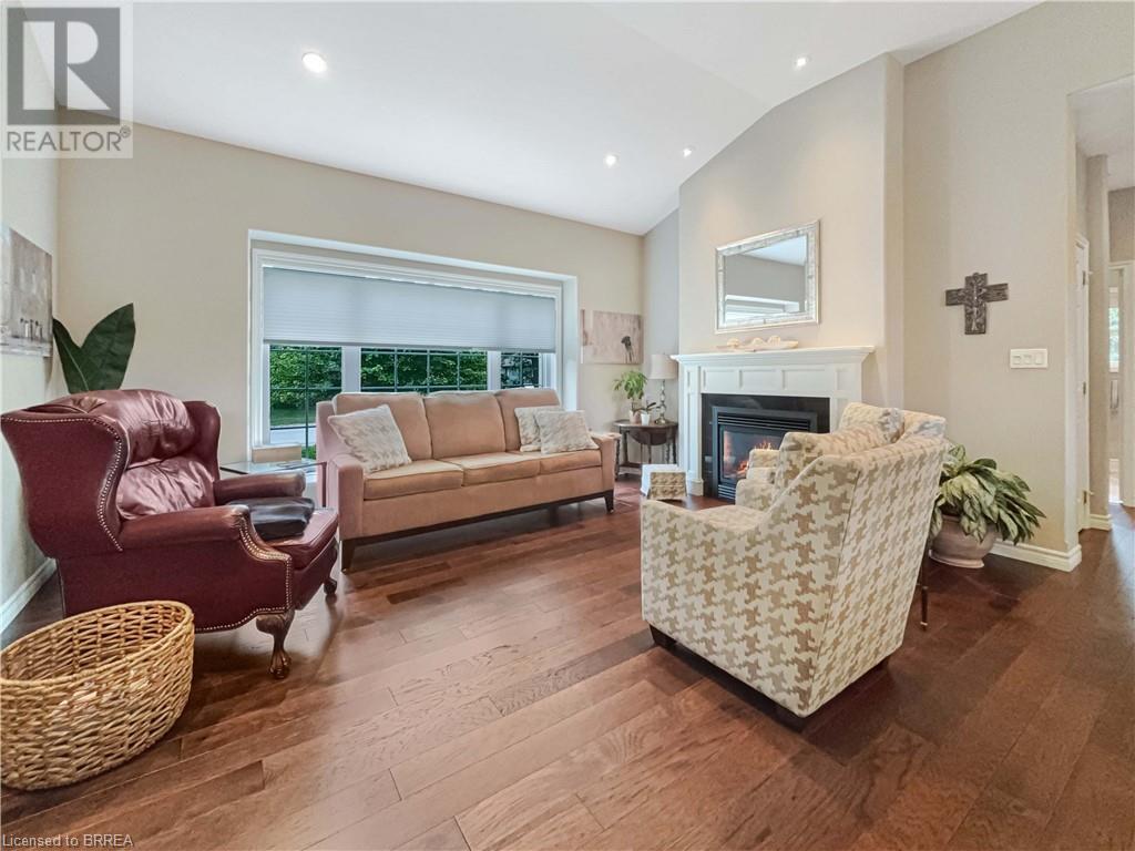 Photo 5 of 2 Kitson Street, Mount Pleasant ON