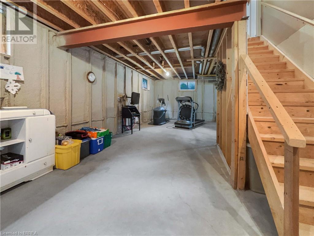 Photo 20 of 2 Kitson Street, Mount Pleasant ON