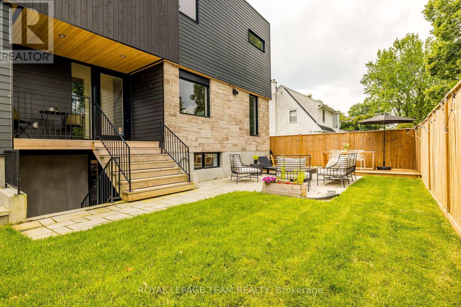 Photo 21 of 1995 Lenester Avenue, Ottawa ON