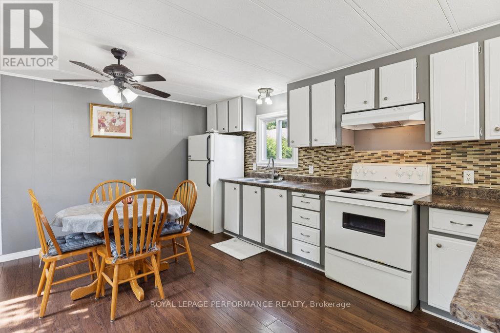 Photo 12 of 1036 Vista Barrett Private, Ottawa ON