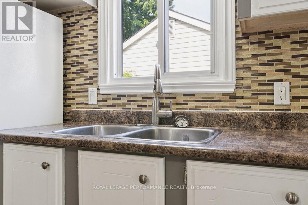 Photo 45 of 1036 Vista Barrett Private, Ottawa ON