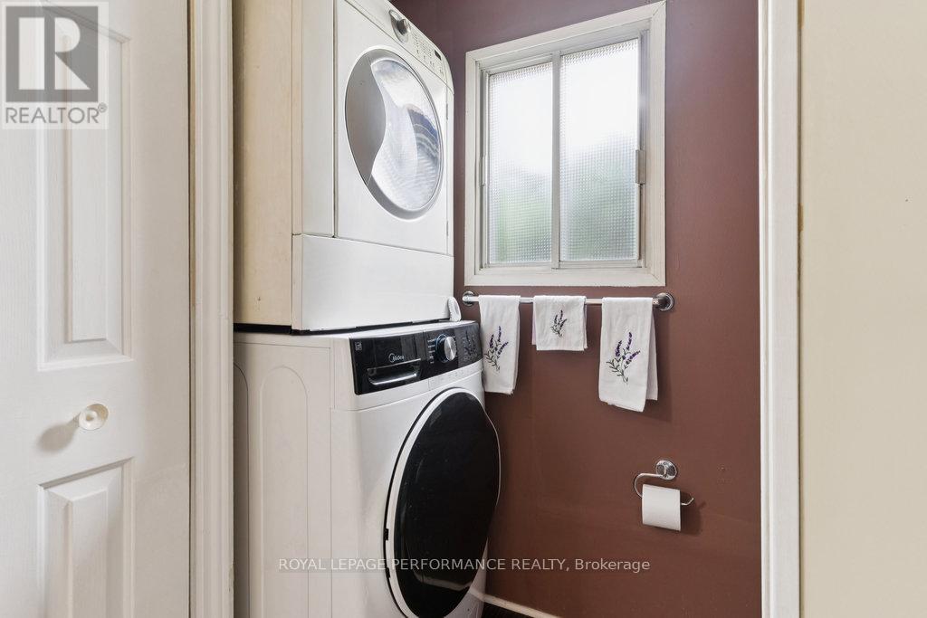 Photo 22 of 1036 Vista Barrett Private, Ottawa ON