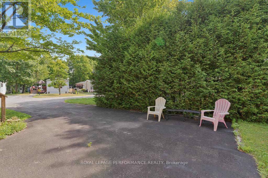 Photo 36 of 1036 Vista Barrett Private, Ottawa ON