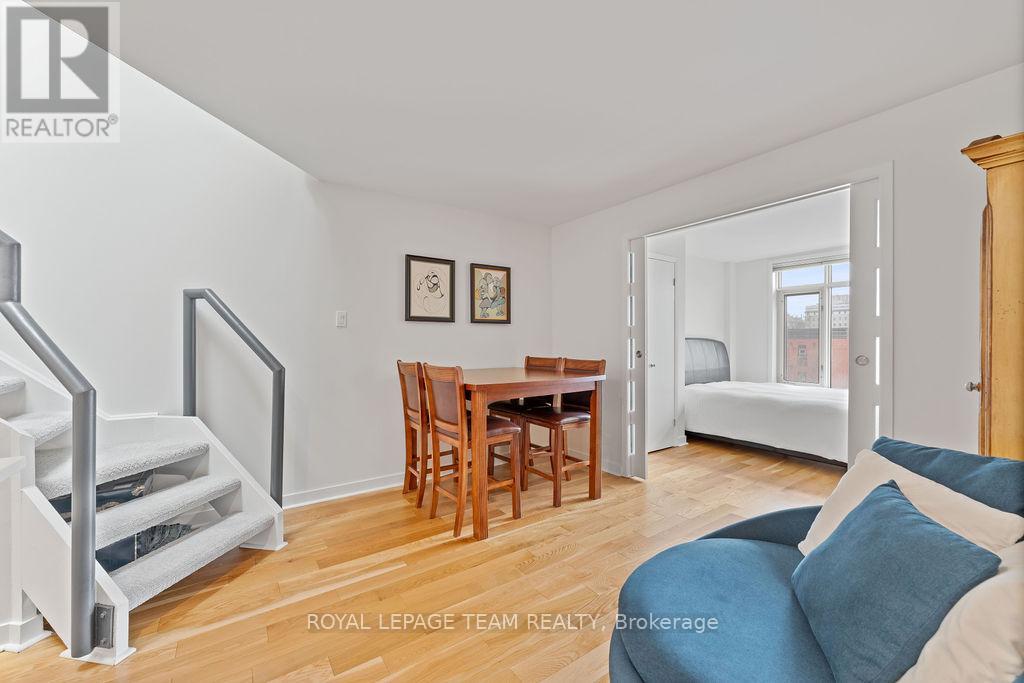 Photo 13 of 26 202 St Patrick Street, Ottawa ON