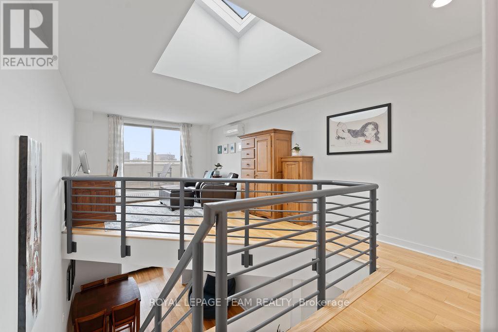 Photo 25 of 26 202 St Patrick Street, Ottawa ON