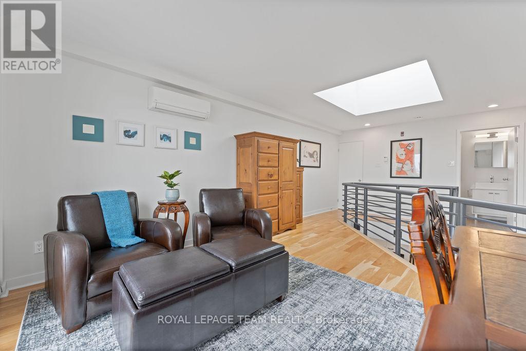 Photo 29 of 26 202 St Patrick Street, Ottawa ON