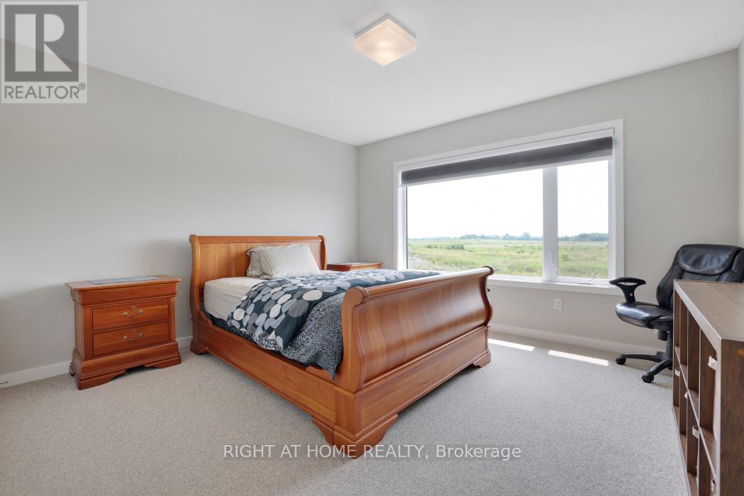 Photo 17 of 159 Rockmelon Street, Ottawa ON