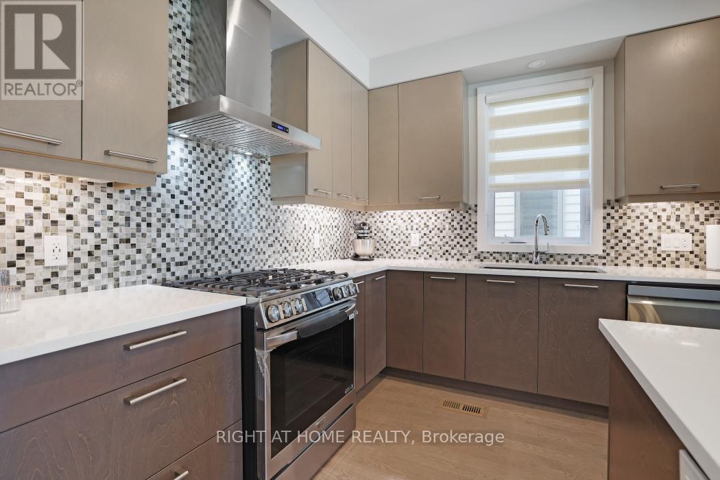 Photo 23 of 159 Rockmelon Street, Ottawa ON