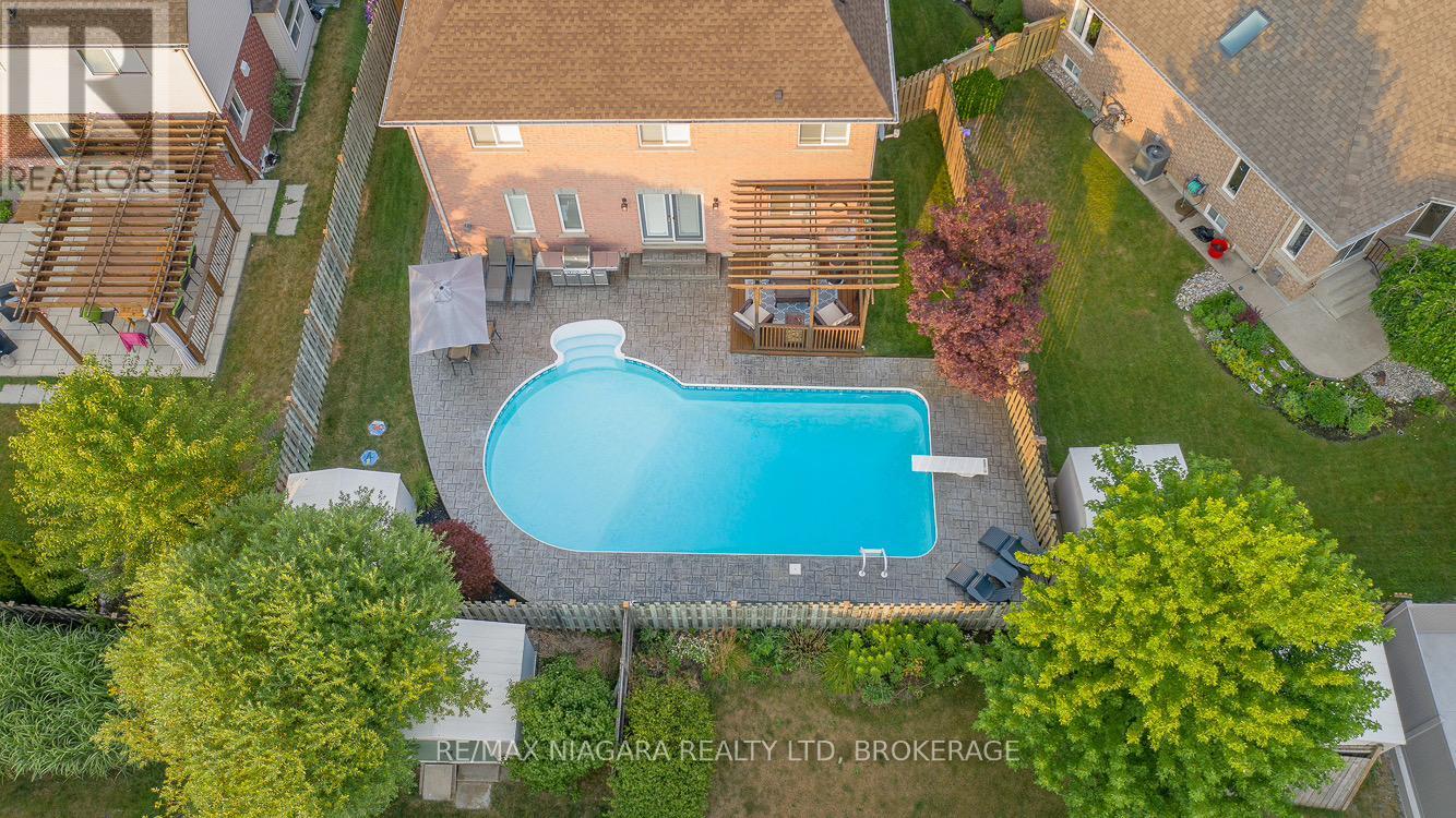 Photo 34 of 45 Goodman Crescent, St Catharines ON