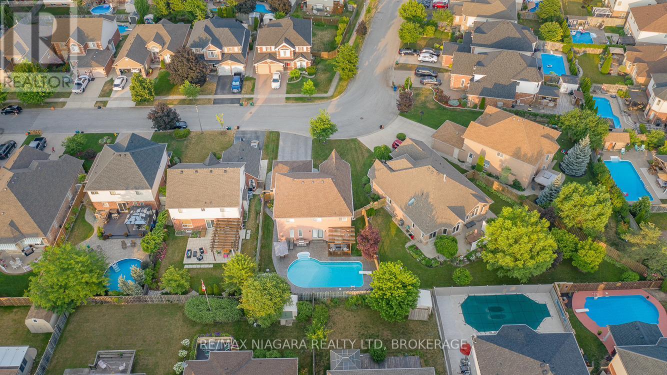 Photo 37 of 45 Goodman Crescent, St Catharines ON