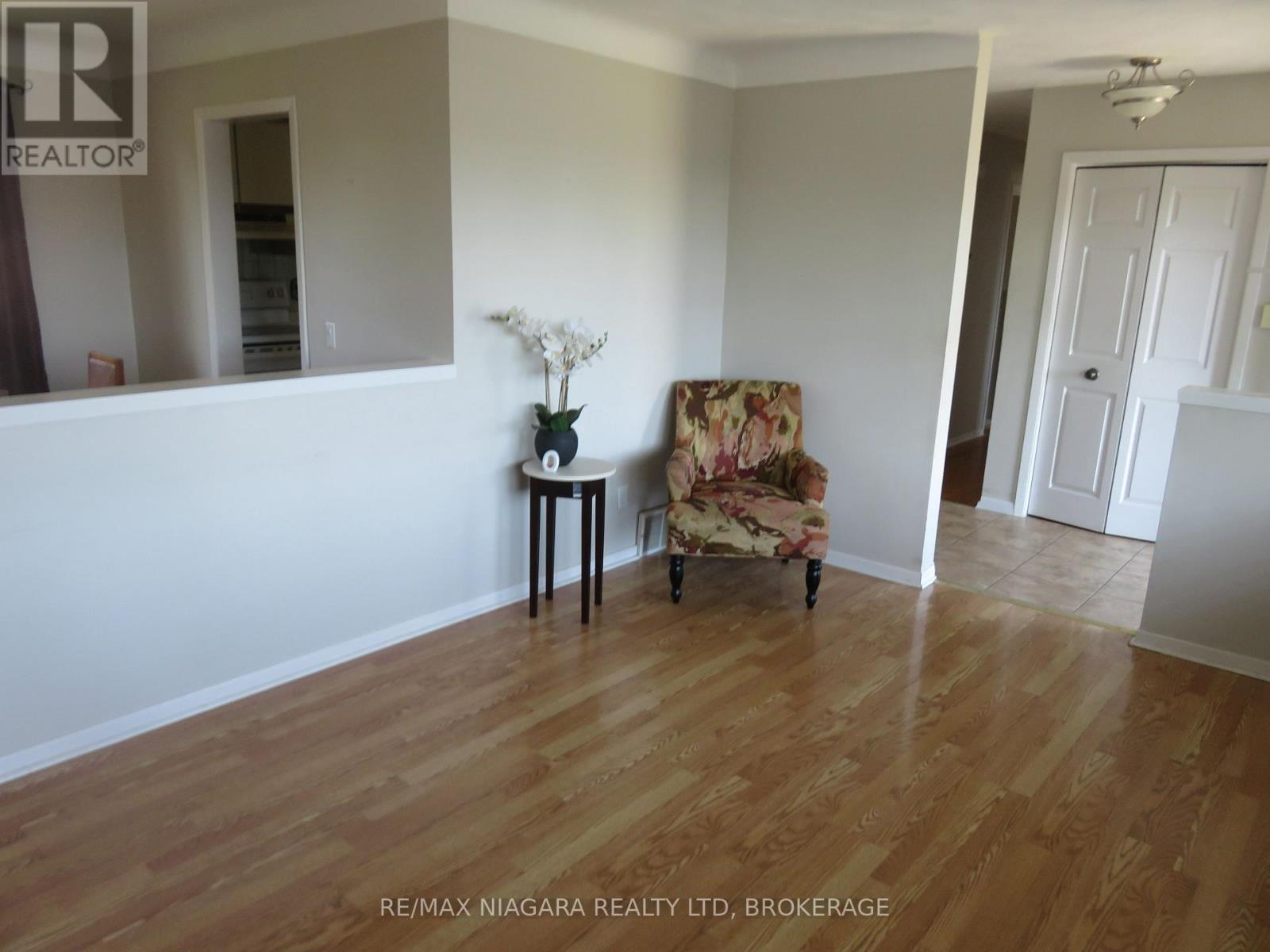 Photo 24 of 41 Madison Street, Fort Erie ON