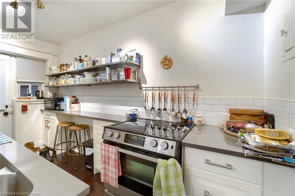 Photo 14 of 2 Vineland Avenue Unit 9, Hamilton ON