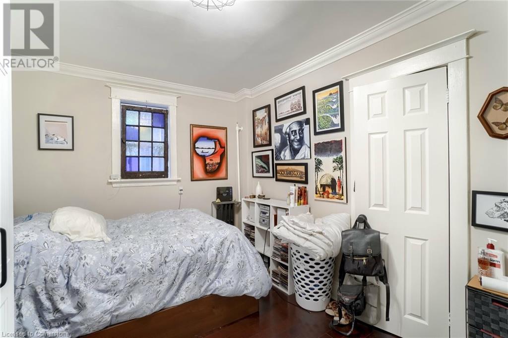 Photo 2 of 2 Vineland Avenue Unit 9, Hamilton ON