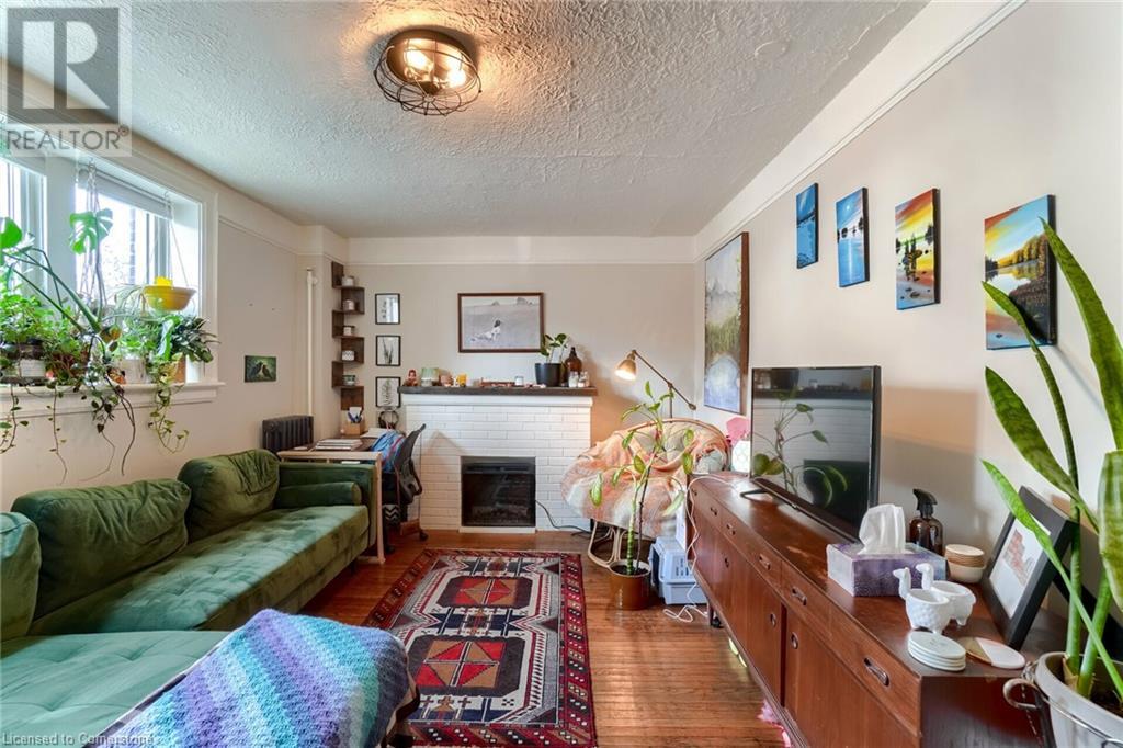 Photo 10 of 2 Vineland Avenue Unit 9, Hamilton ON