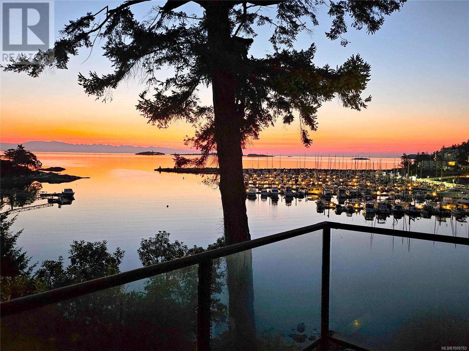 Photo 1 of 3483 Schooner Rd, Nanoose Bay BC