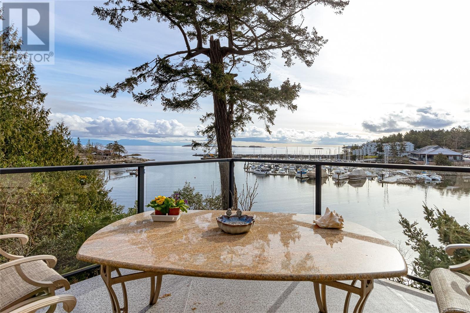 Photo 20 of 3483 Schooner Rd, Nanoose Bay BC