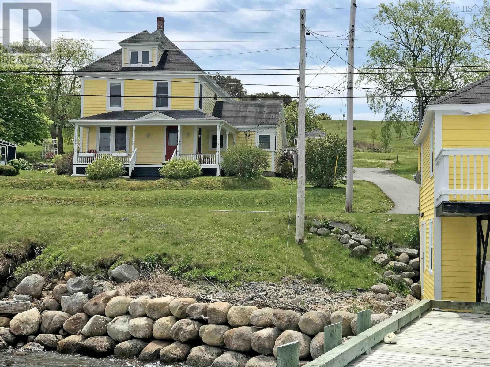 Photo 4 of 9114 3 Highway 997 Main St Mahone Bay, Maders Cove NS
