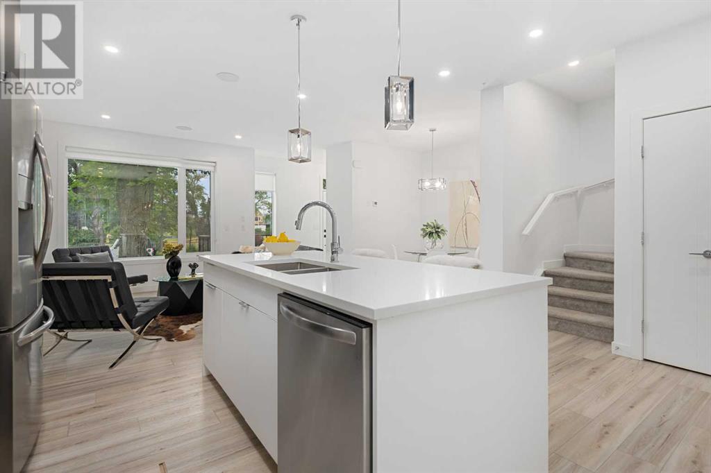 Single Family House for Sale in    Avenue NW Capitol Hill Calgary 
