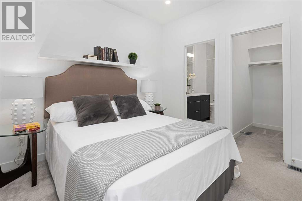 Single Family House for Sale in    Avenue NW Capitol Hill Calgary 
