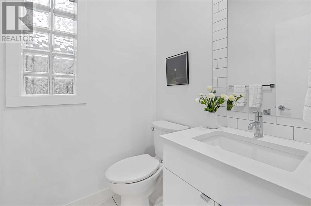 Single Family House for Sale in    Avenue NW Capitol Hill Calgary 