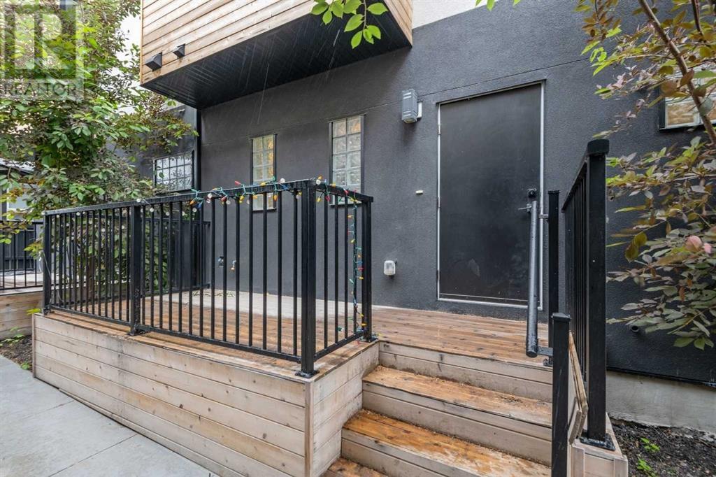 Single Family House for Sale in    Avenue NW Capitol Hill Calgary 
