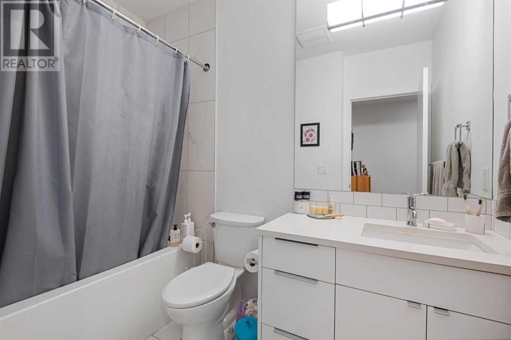 Single Family House for Sale in    Avenue NW Capitol Hill Calgary 