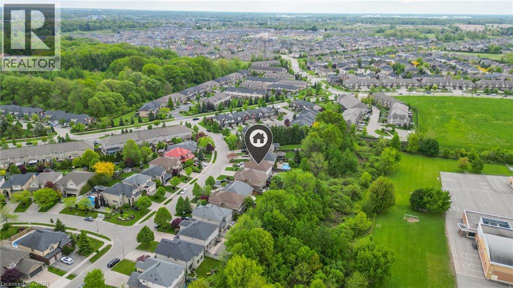 Photo 10 of 194 Joshua Avenue, Hamilton ON