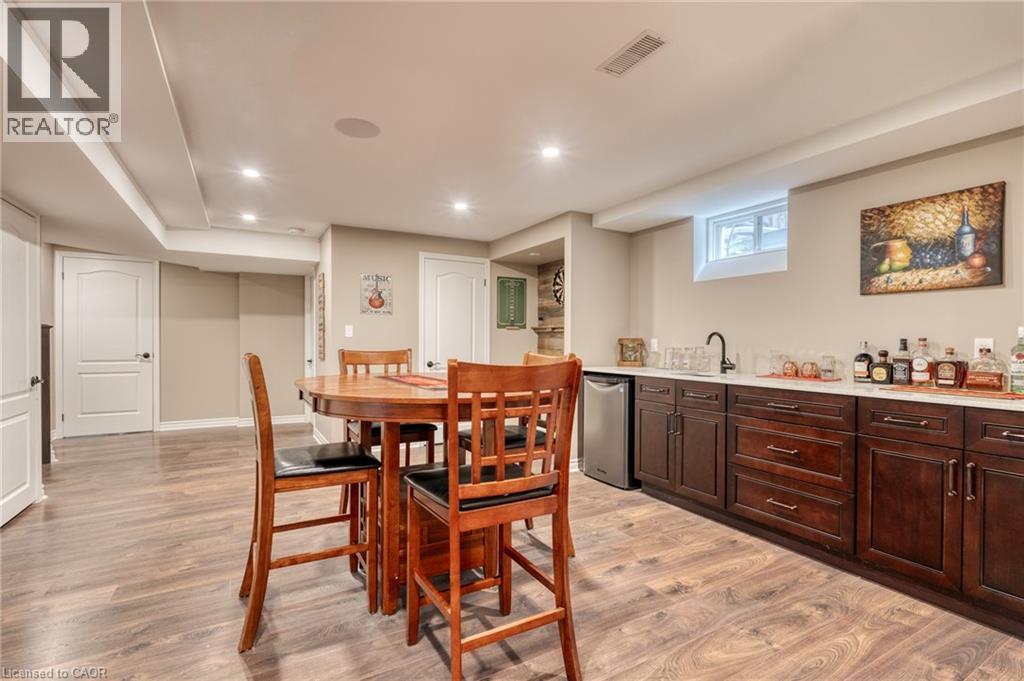 Photo 38 of 194 Joshua Avenue, Hamilton ON