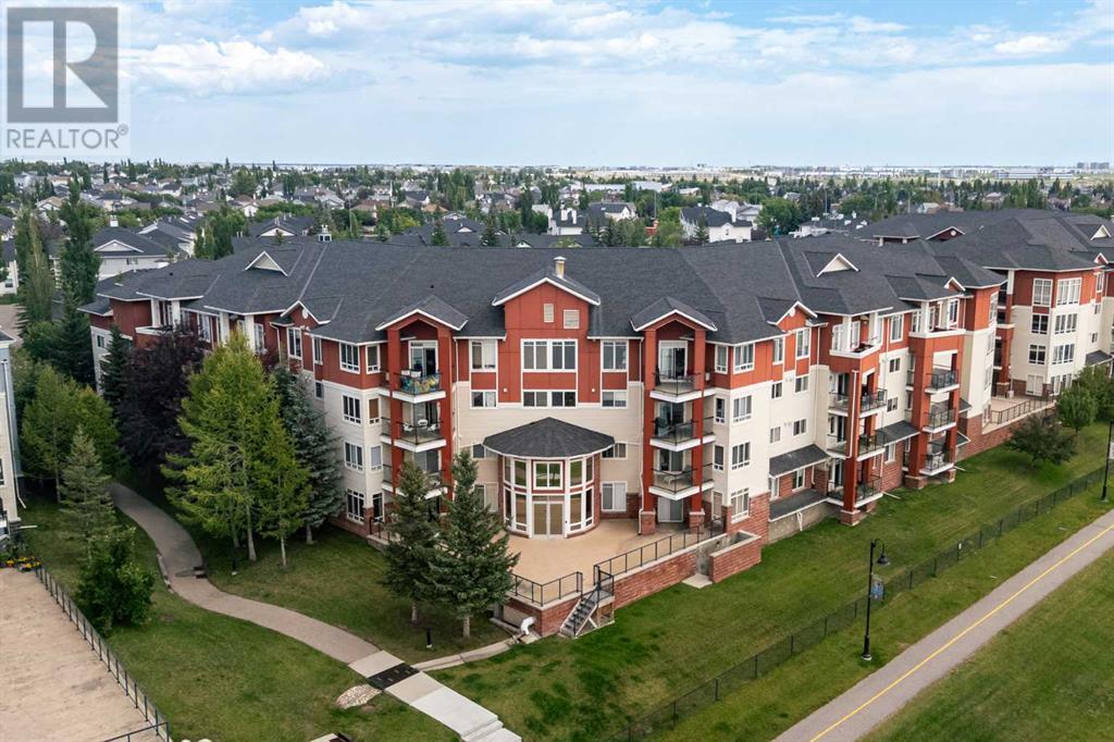 Single Family House for Sale in   Country Village Circle NE Country Hills Village Calgary 
