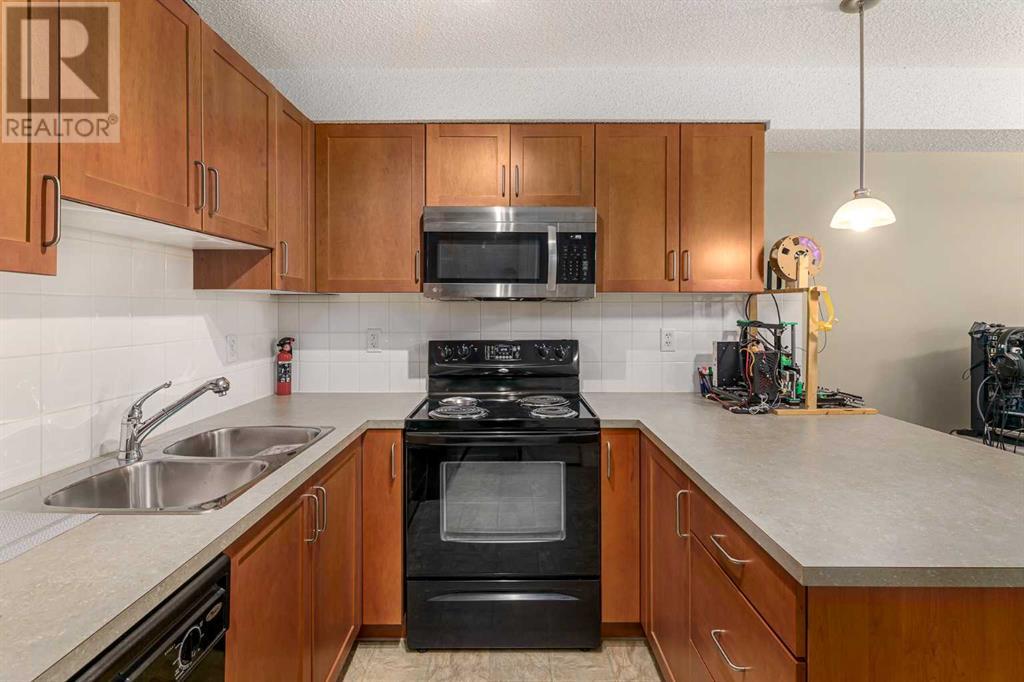Single Family House for Sale in   Country Village Circle NE Country Hills Village Calgary 