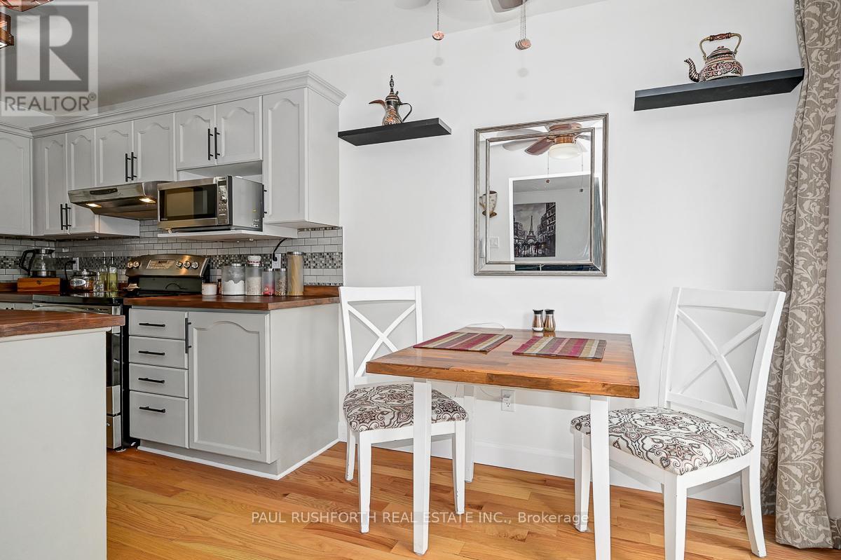 Photo 13 of 24 Highmont Court, Ottawa ON