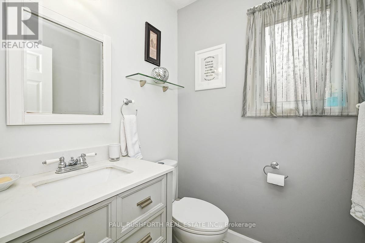 Photo 14 of 24 Highmont Court, Ottawa ON