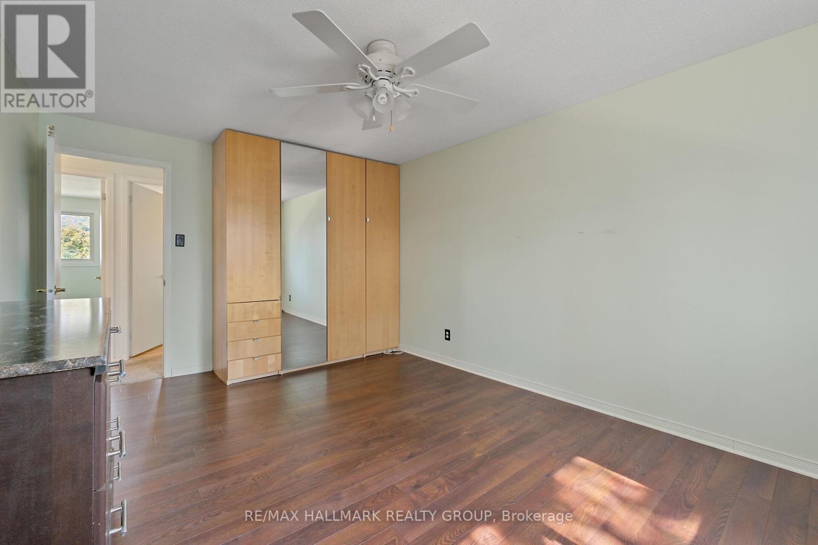 Photo 2 of 1089 Barwell Avenue, Ottawa ON