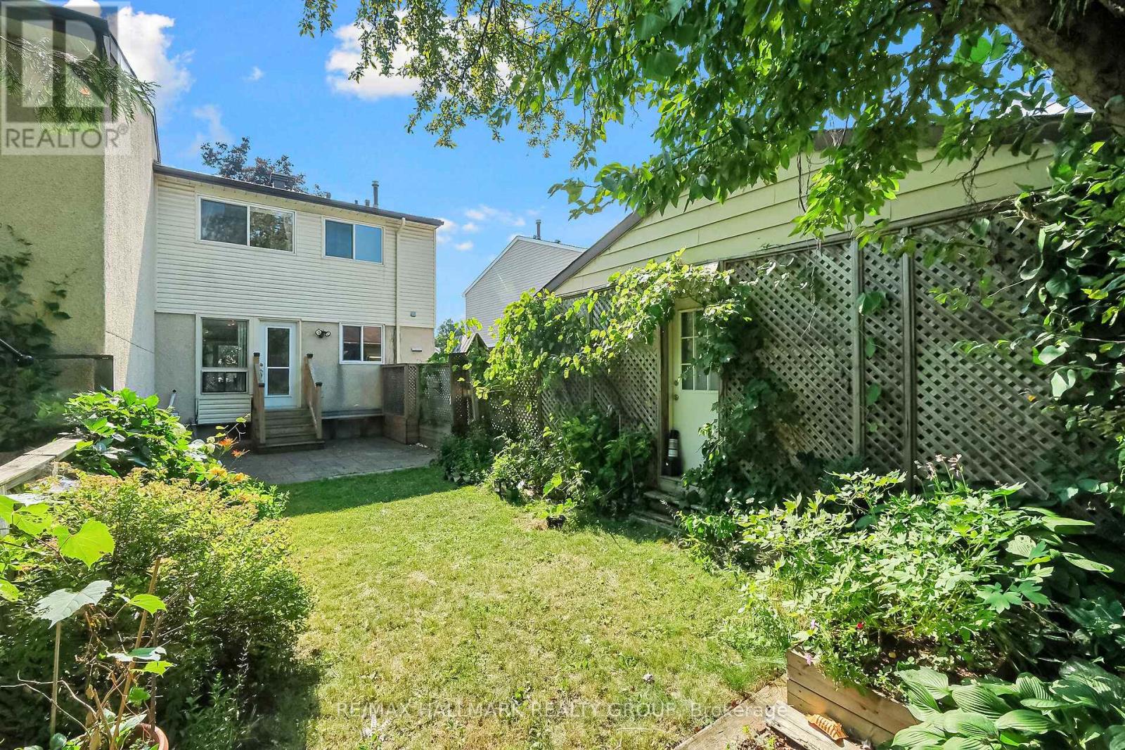 Photo 20 of 1089 Barwell Avenue, Ottawa ON