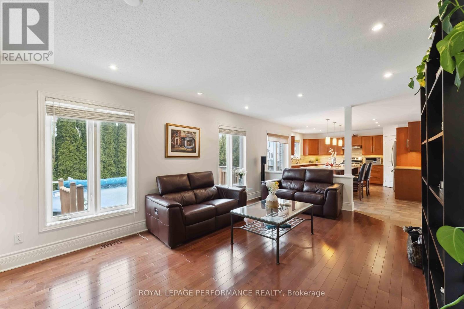 Photo 9 of 1060 Charest Way, Ottawa ON