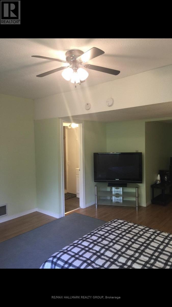 Photo 5 of 10 132 Brighton Street, Waterloo ON