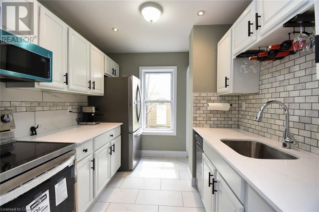 Photo 16 of 82 Alpine Avenue, Hamilton ON