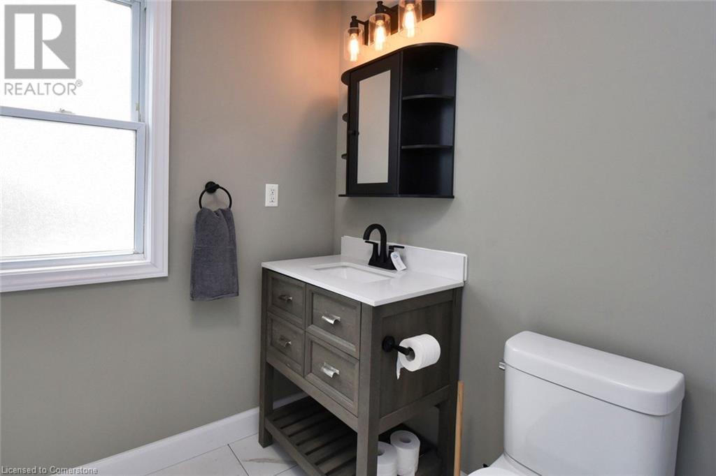 Photo 28 of 82 Alpine Avenue, Hamilton ON