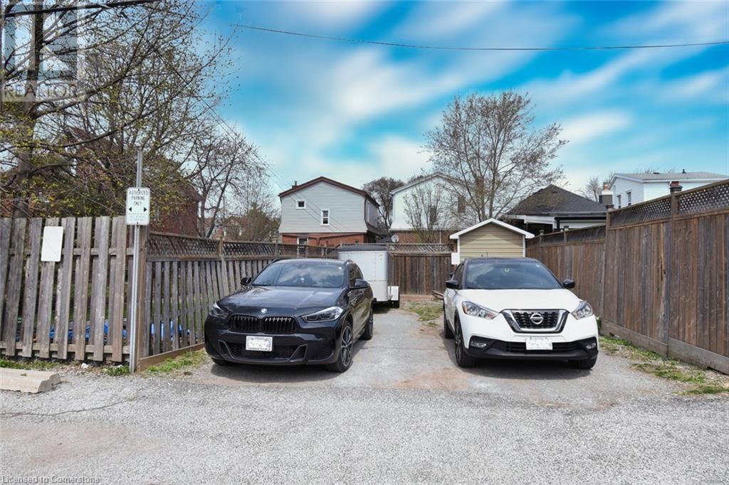 Photo 38 of 82 Alpine Avenue, Hamilton ON