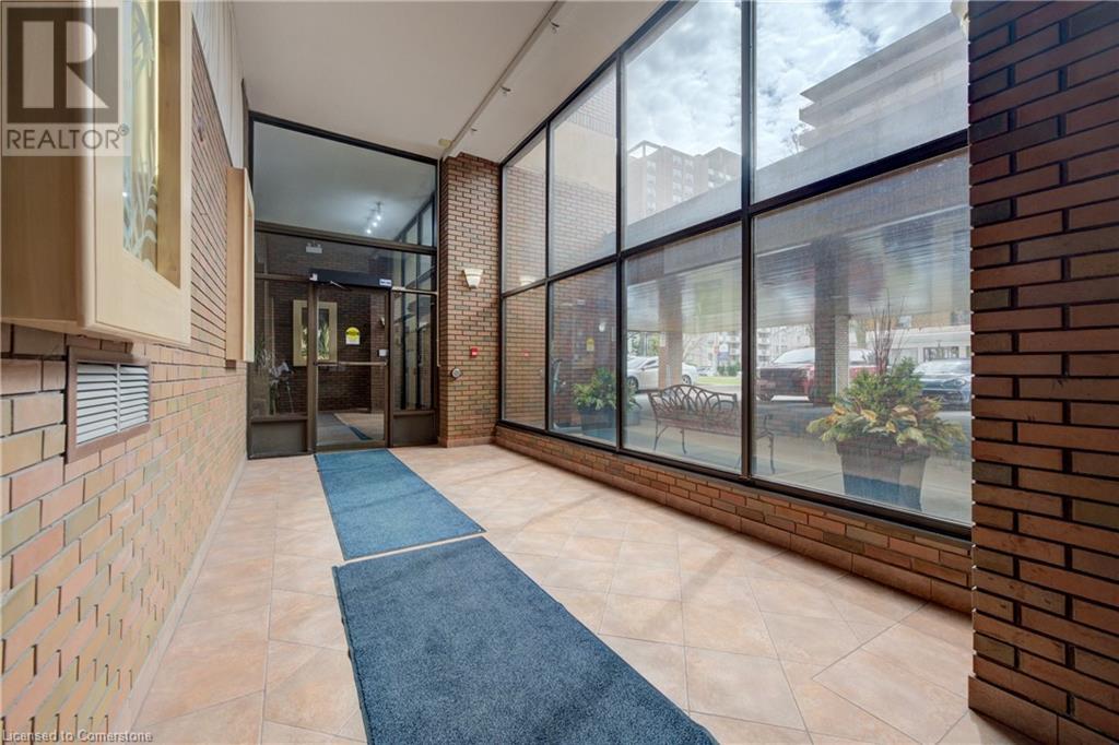 Photo 15 of 222 Jackson Street W Unit 702, Hamilton ON