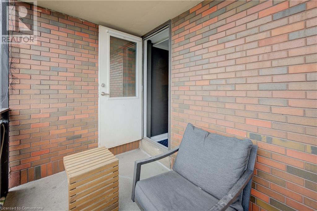 Photo 6 of 222 Jackson Street W Unit 702, Hamilton ON