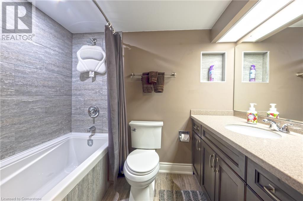 Photo 33 of 222 Jackson Street W Unit 702, Hamilton ON