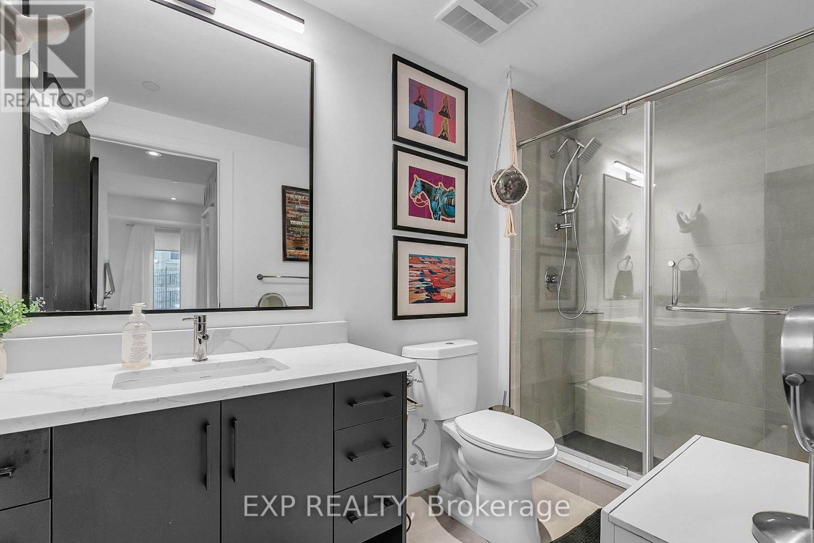 Photo 22 of 102 741 King Street W, Kitchener ON