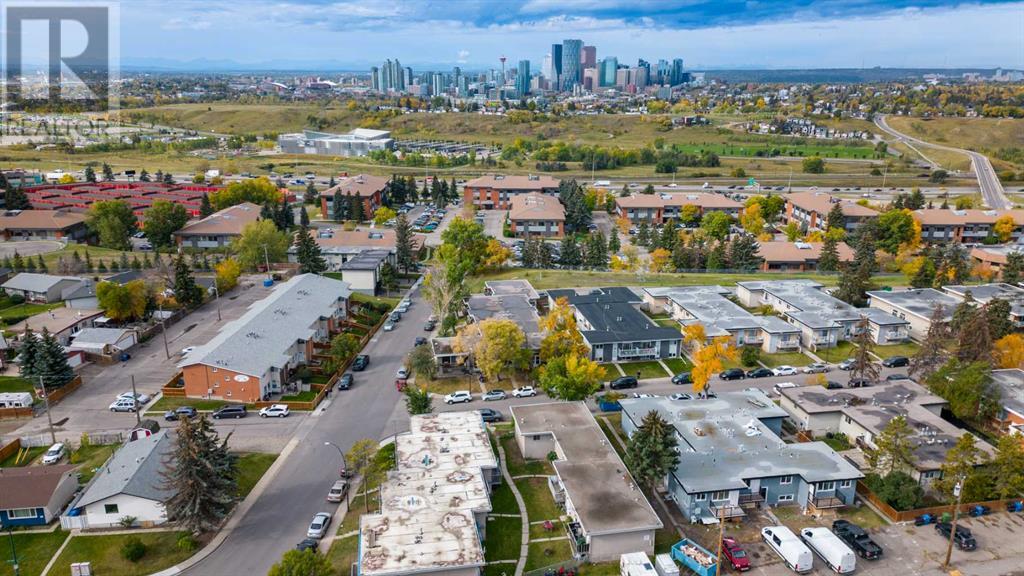 Multi-family House Bi-level for Sale in  Mcneill Road NE Mayland Heights Calgary 