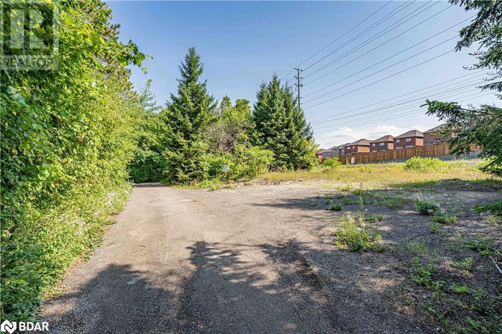 Photo 23 of 8294 County Rd 27, Barrie ON