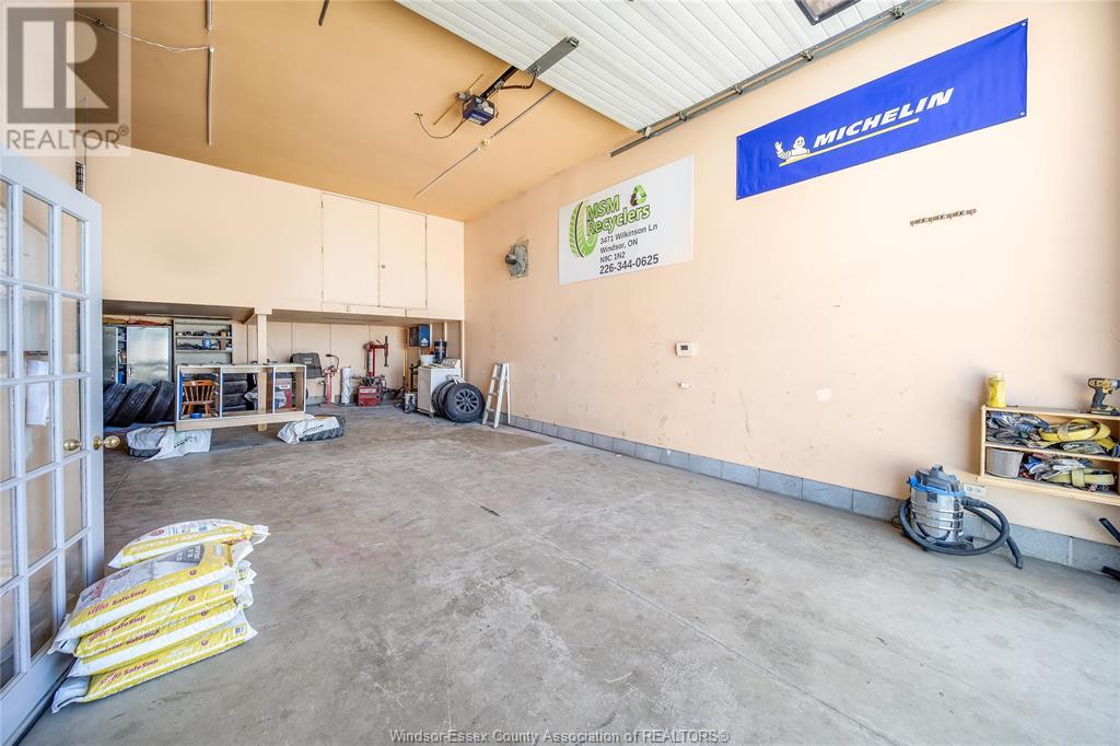 Photo 13 of 3465 71 Wilkinson Lane, Windsor ON