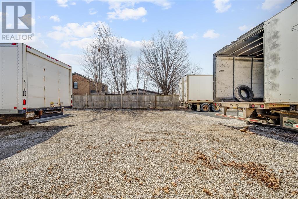 Photo 22 of 3465 71 Wilkinson Lane, Windsor ON